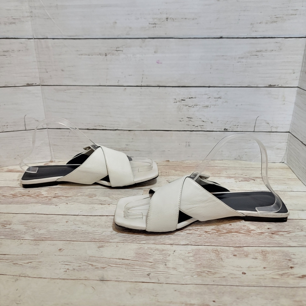Alias Mae Revolve prue cross strap sandals in white - Picture 7 of 14